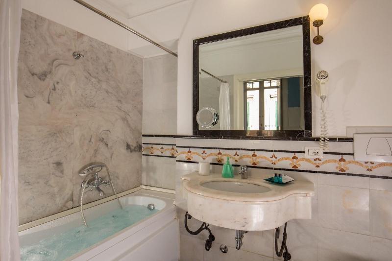 غرفة قياسية, Quality Inn And Conference Center