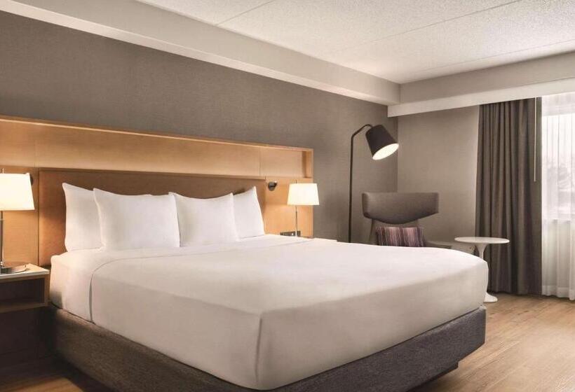 غرفة قياسية سرير كينج, Oneida Casino