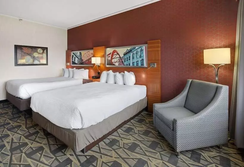 اتاق استاندارد با 2 تخت دوبل, Radisson Hotel La Crosse