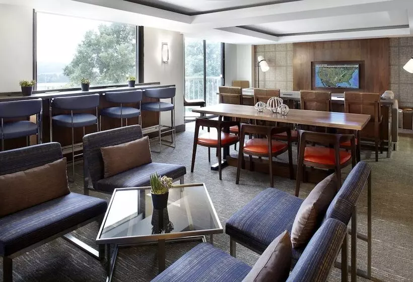 ダブルベッドスタンダードルーム, Raleigh Marriott Crabtree Valley