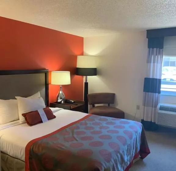 اتاق استاندارد برای معلولان, Ramada By Wyndham Marquette
