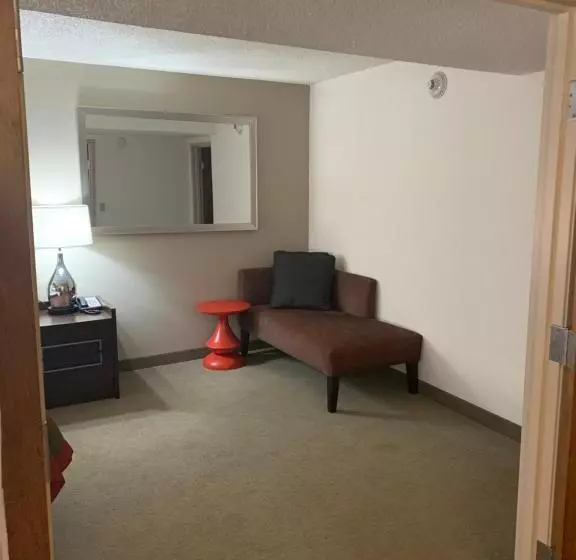 Deluxe Suite King Bed, Ramada By Wyndham Marquette