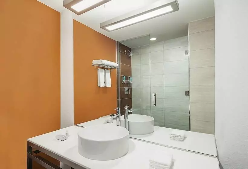 اتاق استاندارد با 2 تخت دوبل, Aloft Miami Dadeland