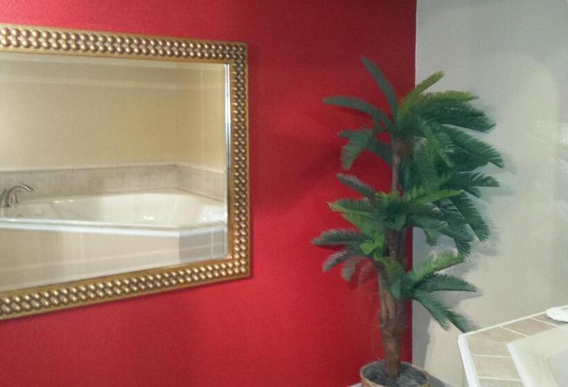 جناح ديلوكس سرير كينج, Days Inn By Wyndham Hot Springs