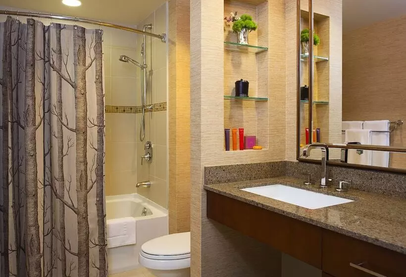 اتاق پرمیوم, Kimpton Riverplace Hotel, An Ihg