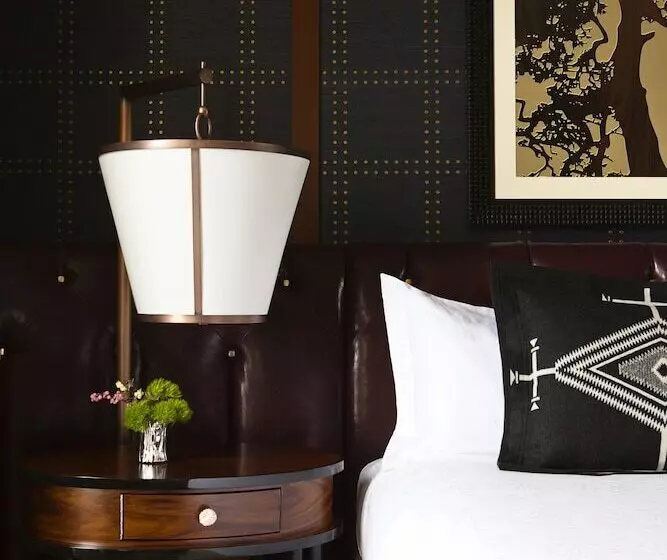 سوییت, Kimpton Riverplace Hotel, An Ihg