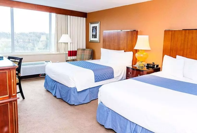 ２ダブルベッドのスタンダードルーム, Metro Points Hotel Washington North