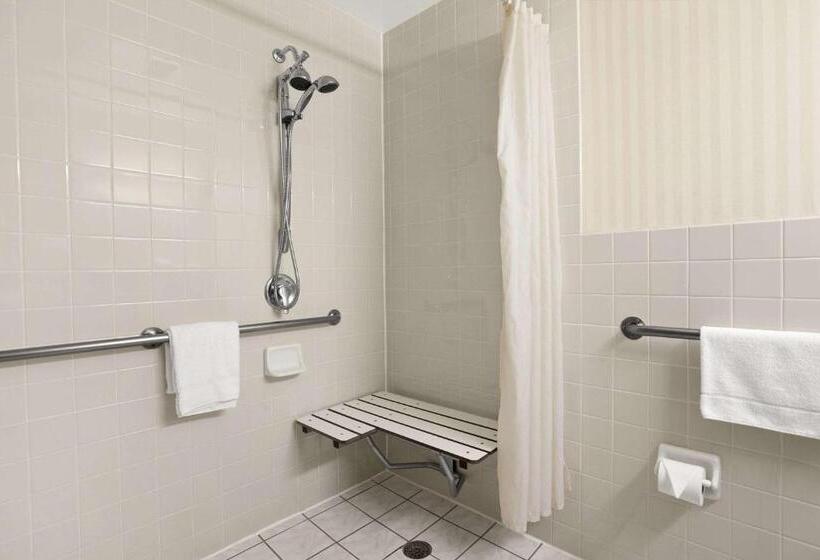 Номер Стандарт Адаптированный для Инвалидов, Travelodge By Wyndham San Francisco Bay