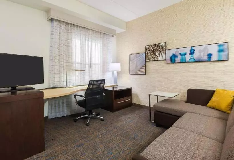 キングサイドベッドのスタンダードワンルーム, Residence Inn Rochester Henrietta