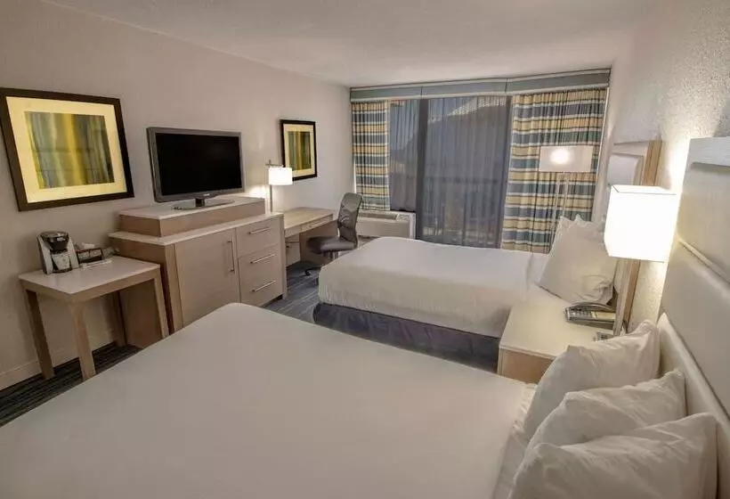 ２ダブルベッドのスタンダードルーム, Wyndham Virginia Beach Oceanfront