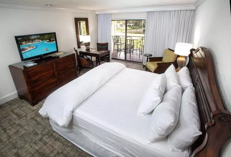 デラックスルーム, Saddlebrook Resort
