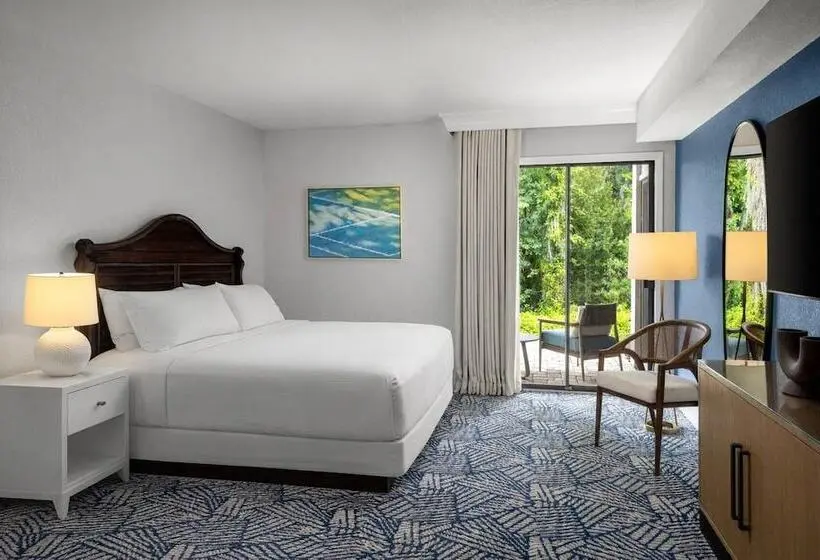 キングサイズベッドのスイートルーム, Saddlebrook Resort