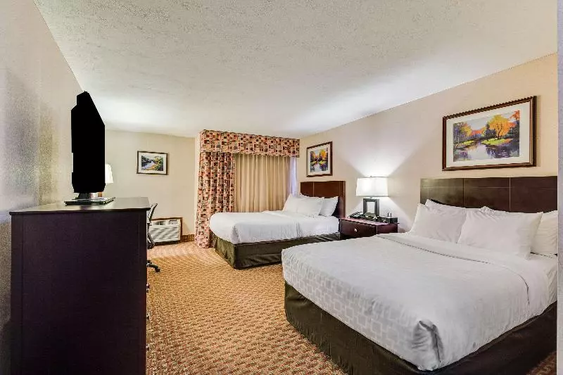 اتاق استاندارد برای معلولان, Clarion Hotel Convention Center