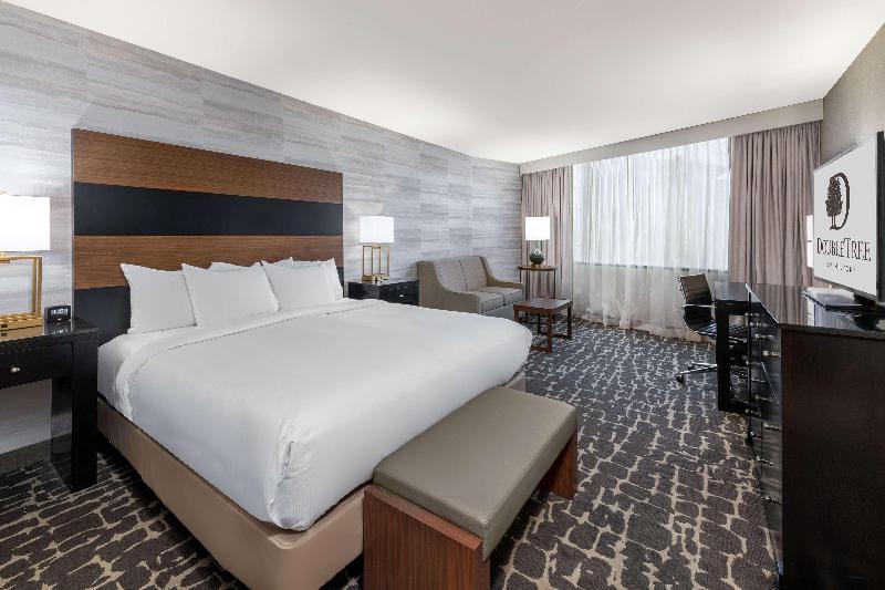 带大床的标准间, Doubletree By Hilton Denver Aurora