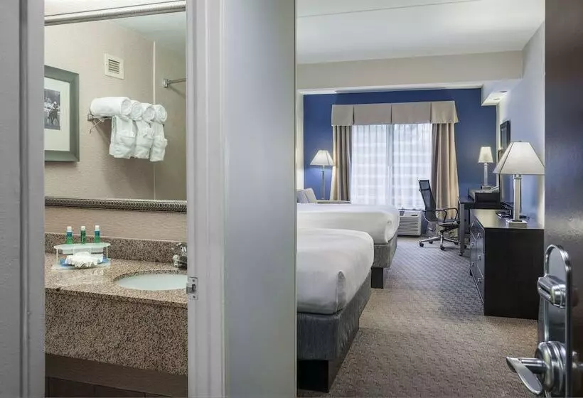 2ダブルベッドのスタンダードルーム, Holiday Inn Express & Suites Laurel Lakes, An Ihg