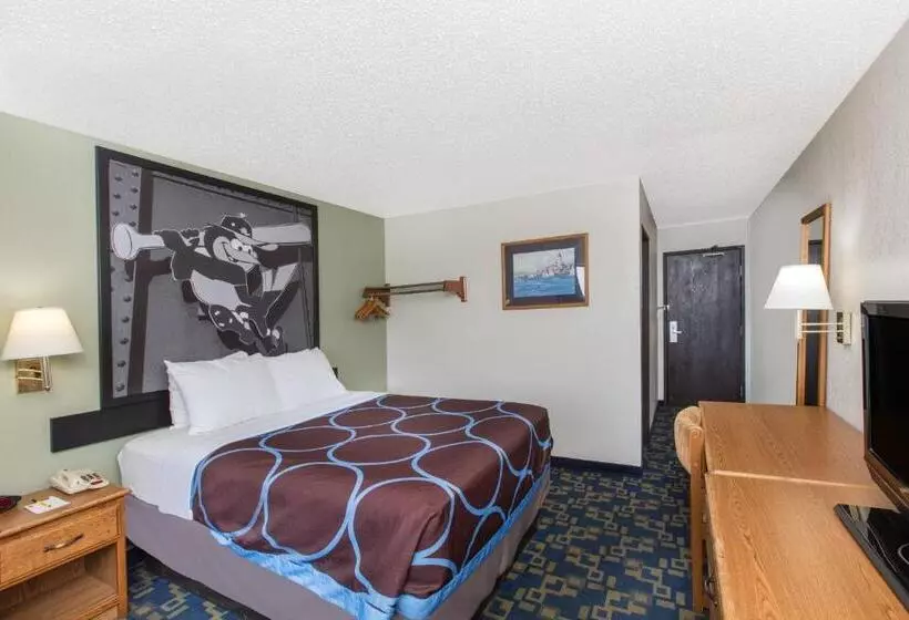 身障者適用クイーンサイズベッドルーム, Super 8 By Wyndham Aberdeen Md