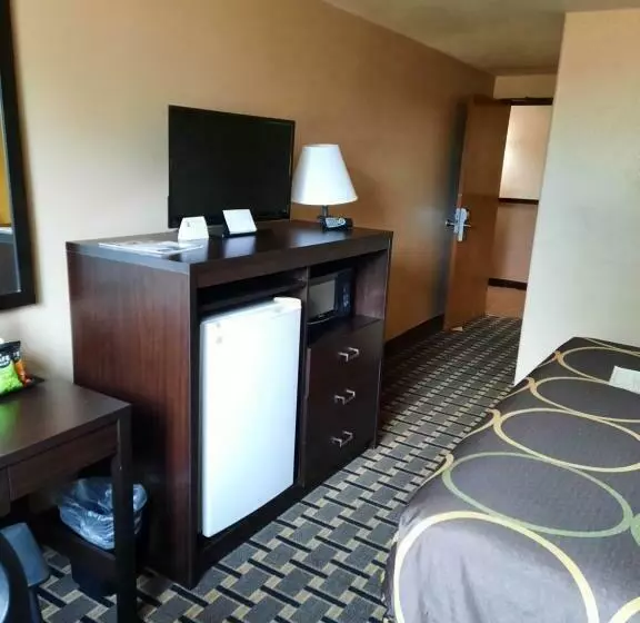 اتاق استاندارد با تخت بزرگ برای معلولان, Super 8 By Wyndham Watertown