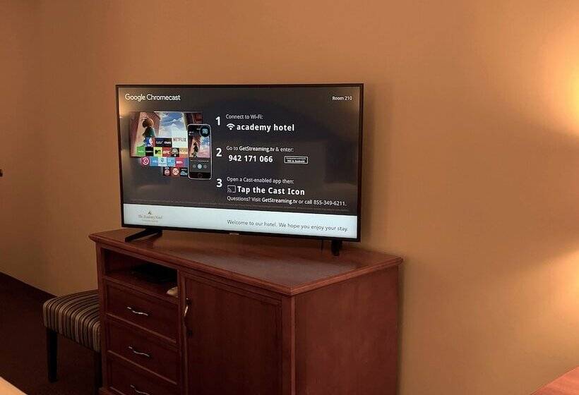 带2个双人床的标准工作室, The Academy Hotel Colorado Springs