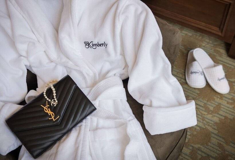 豪华房间, The Kimberly