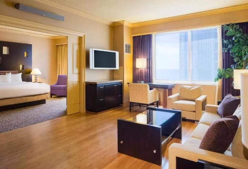 سوئیت برای معلولان, Showboat Hotel Atlantic City