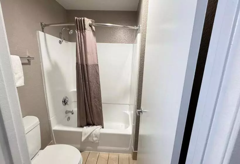 اتاق استاندارد, Motel 6 Ontario Airport