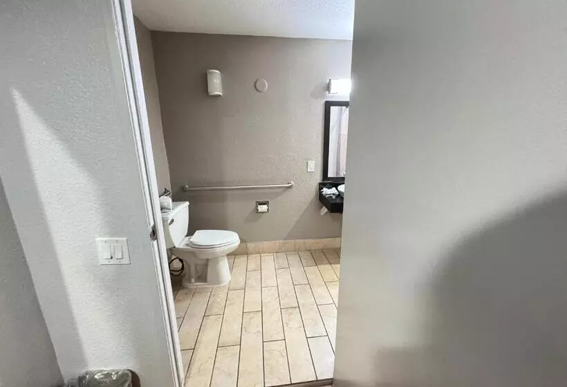 اتاق استاندارد برای معلولان, Motel 6 Ontario Airport