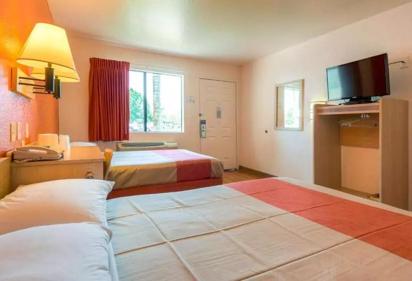 デラックスの4人部屋, Motel 6el Cajon, Ca San Diego