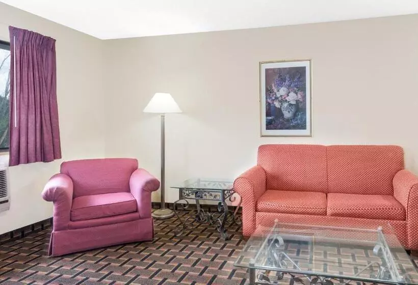 スタンダードルーム, Super 8 By Wyndham Kent/akron Area