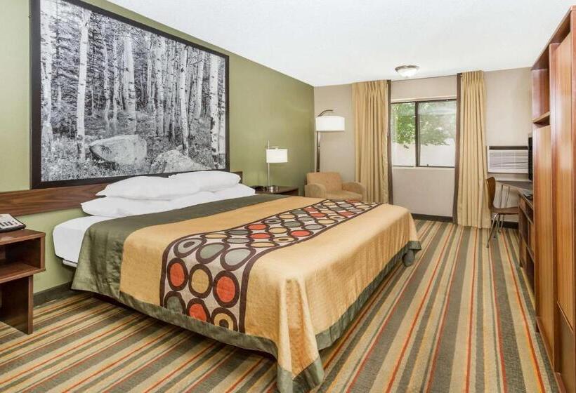 غرفة قياسية سرير كينج, Super 8 By Wyndham Montrose