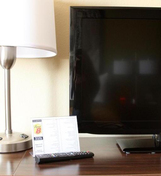 غرفة قياسية سرير كينج, Super 8 By Wyndham Montrose