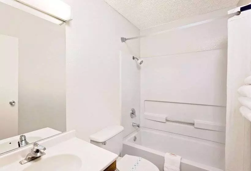 سوییت, Super 8 By Wyndham Yucca Val/joshua Tree Nat Pk Area