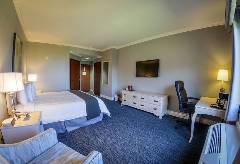 ダブルベッドスタンダードルーム, Tanglewood Resort, Ascend Hotel Collection