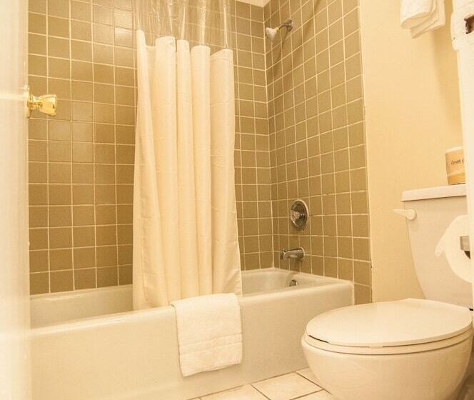 اتاق لوکس با بالکن, Bokai Garden