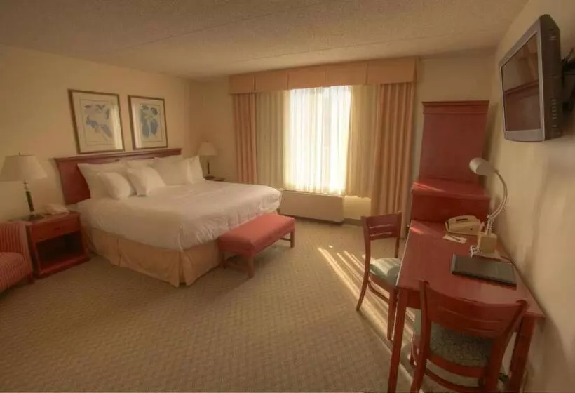 اتاق استاندارد با تخت بزرگ, Coast Wenatchee Center