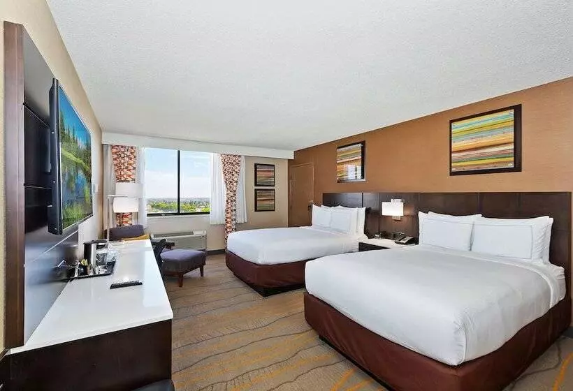 ２ダブルベッドのスタンダードルーム, Doubletree By Hilton Whittier Los Angeles