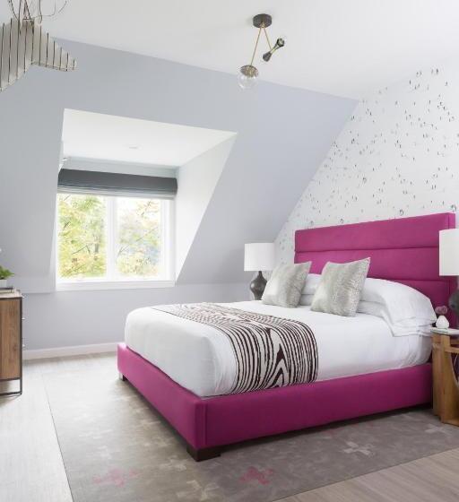 Deluxe Suite King Bed, Field Guide Lodge