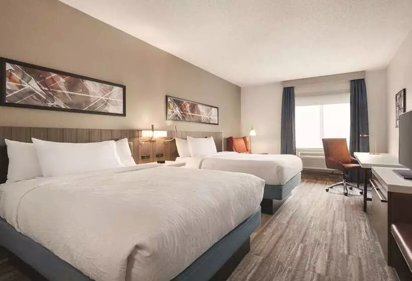 ２ダブルベッドのスタンダードルーム, Hilton Woodcliff Lake