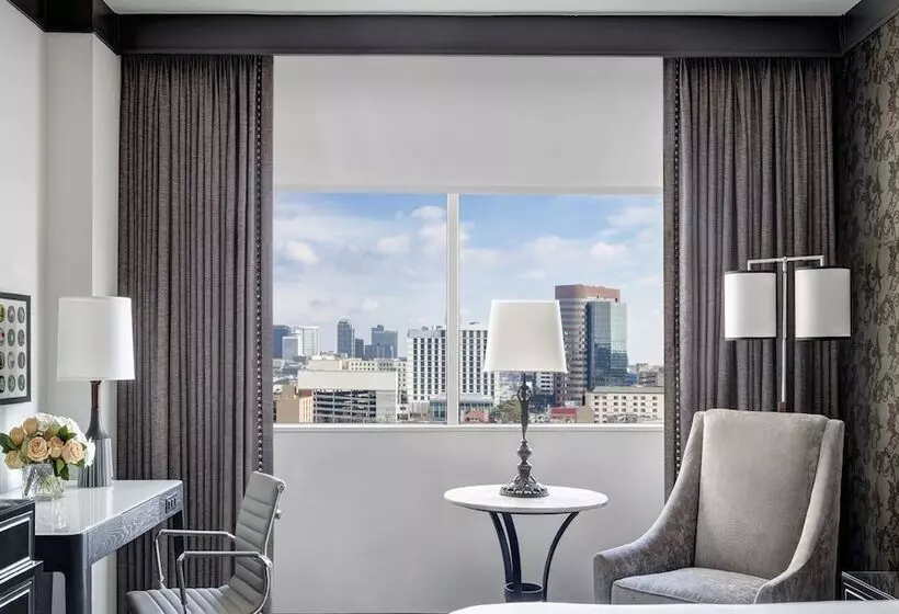 デラックスルーム, Loews Nashville Hotel At Vanderbilt Plaza