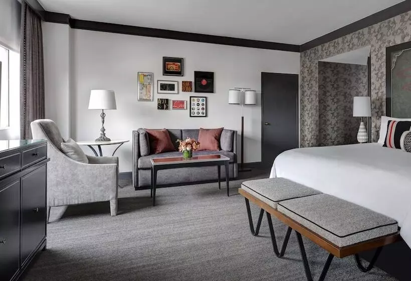 デラックスルーム, Loews Nashville Hotel At Vanderbilt Plaza