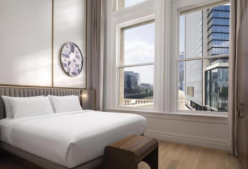 اتاق لوکس با تخت بزرگ, The Union Station Nashville Yards, Autograph Collection