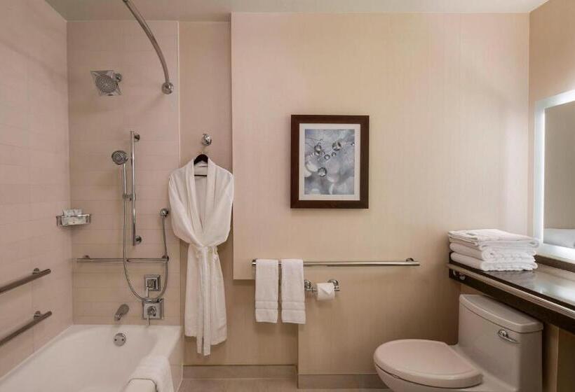 클래식 룸 더블 침대, The Westin New York Grand Central