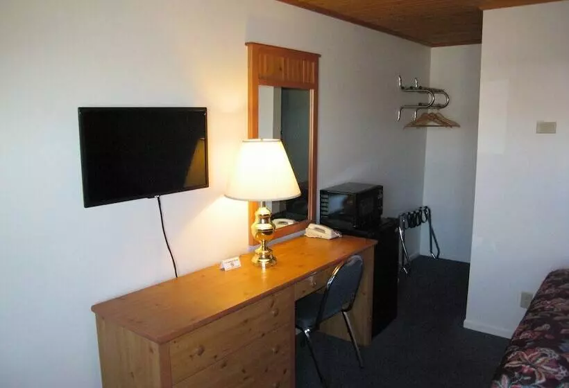 اتاق استاندارد با 2 تخت دوبل, Travelers Lodge Motel Marshall