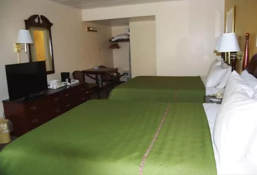 ２ダブルベッドのスタンダードルーム, Travelodge By Wyndham Chambersburg