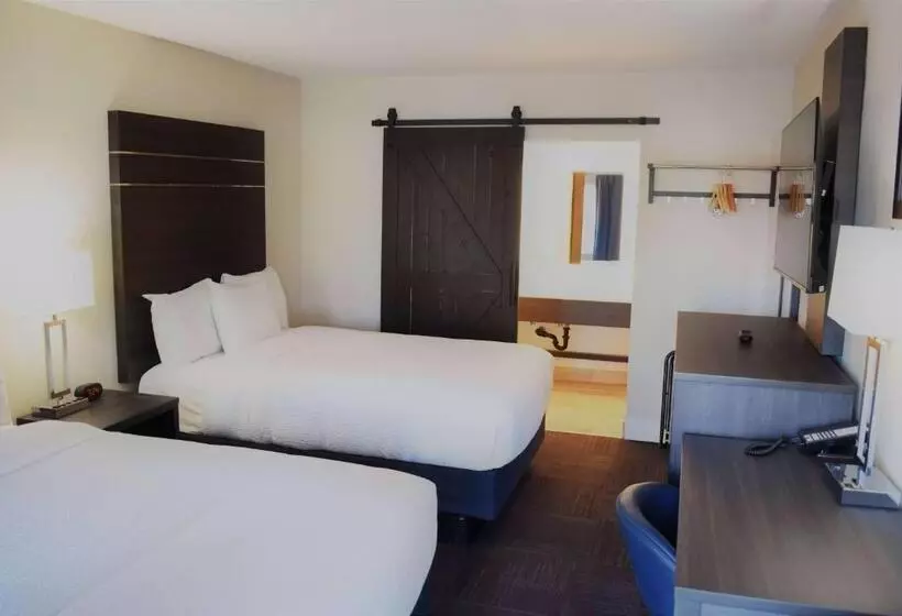 اتاق لوکس, Travelodge By Wyndham Santa Rosa Wine Country