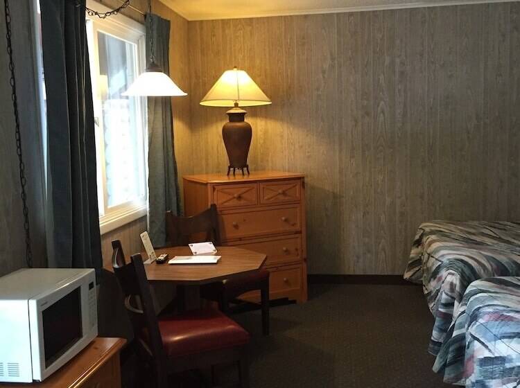 غرفة قياسية, Z Bar Motel