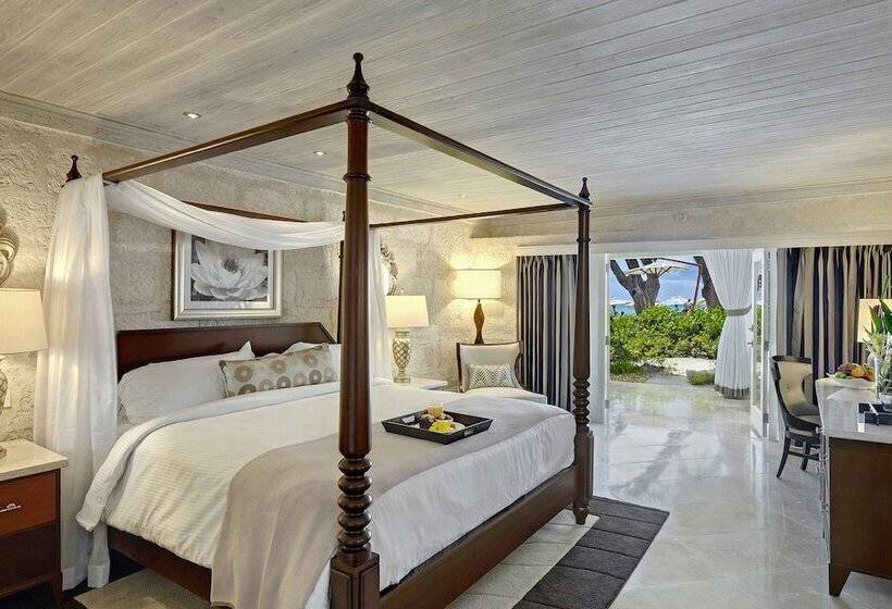 سوییت با چشمانداز دریا, Colony Club By Elegant Hotels