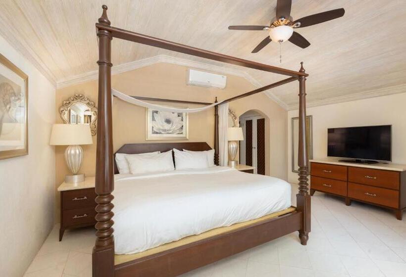 اتاق لوکس با چشم‌انداز دریا, Colony Club By Elegant Hotels