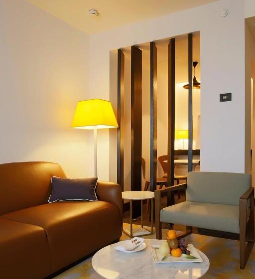 Suite con 2 camere da letto vista città, Crowne Plaza Belgrade, An Ihg