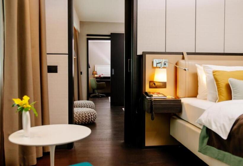 Suite 2 Camere da Letto, Crowne Plaza Belgrade, An Ihg