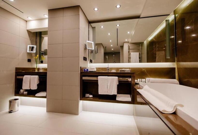 Suite Presidenziale, Crowne Plaza Belgrade, An Ihg